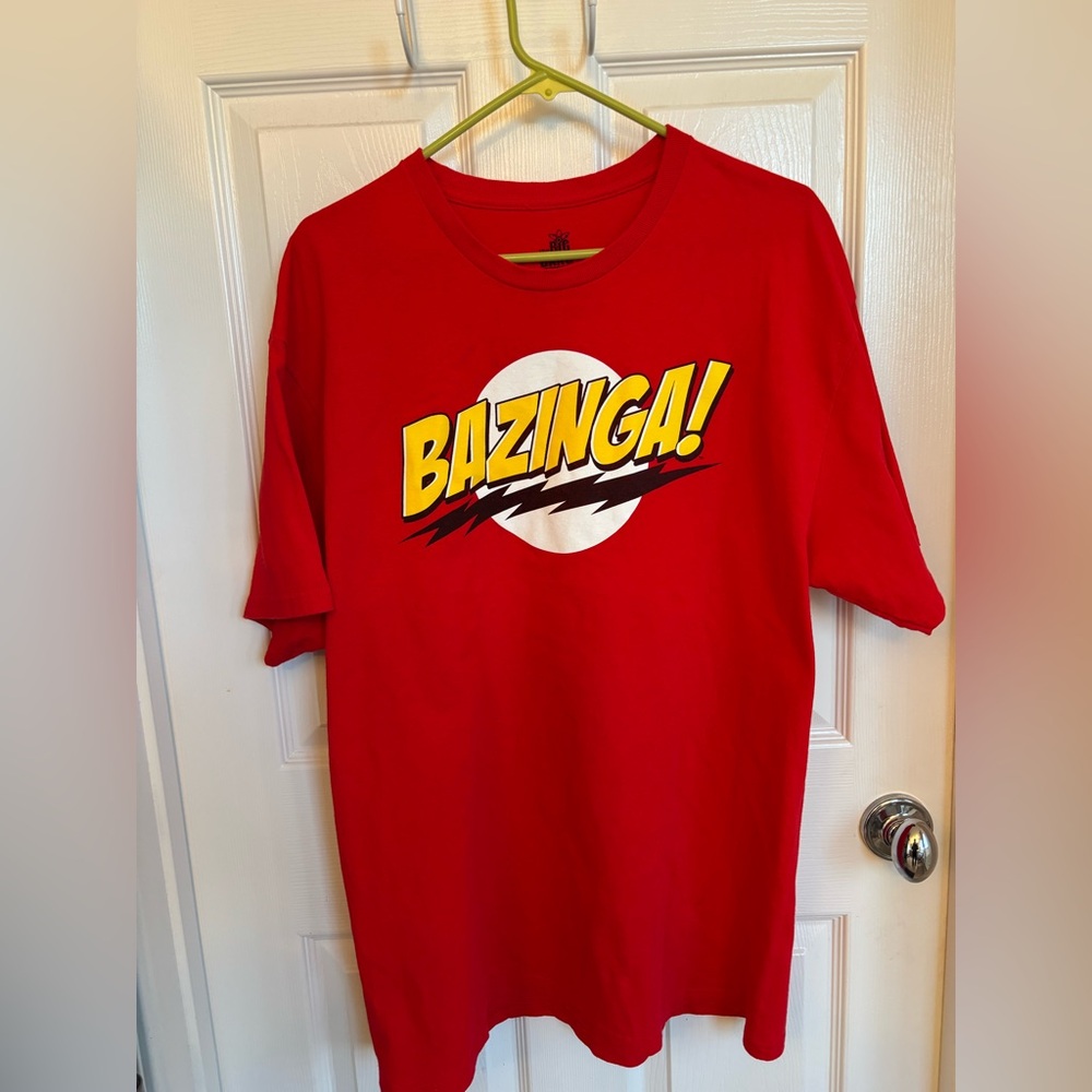 Ripple Junction Vibrant Red Big Bang Theory Tee size XL.